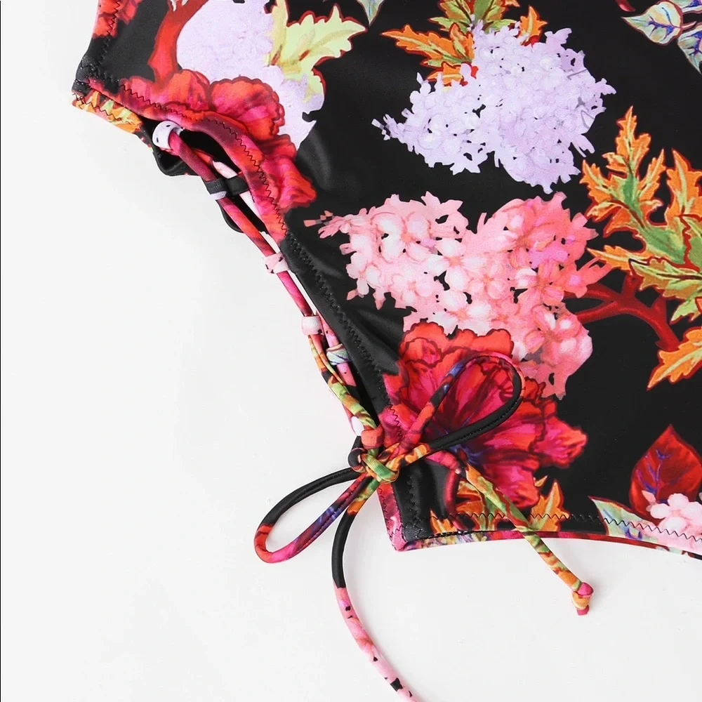 ⚡️⚡️🆕💝Vibrant floral side tie up one piece